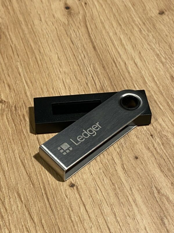Ledger Nano S Kryptowährung Hardware Wallet Crypto Bitcoin 2