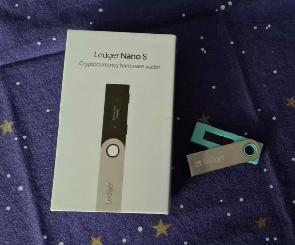 Ledger Nano S Crypto Wallet 1
