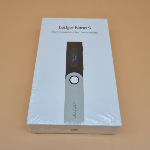 Ledger Nano S Cryptocurrency Hardware Wallet Bitcoin, Ethereum, USB 1