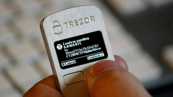 Trezor Metal Crypto Currency Device Wallet - Limited Edition & Receipt - RRP€500 3